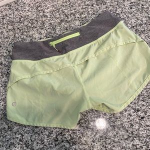 Lululemon Speed Up Low-Rise Lined Short